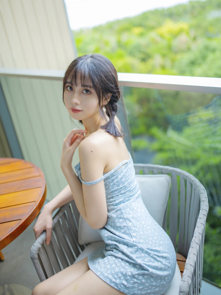 念雪《无尽夏》主题写真：27张全套美图
