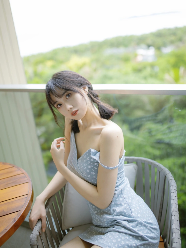 念雪《无尽夏》主题写真：27张全套美图