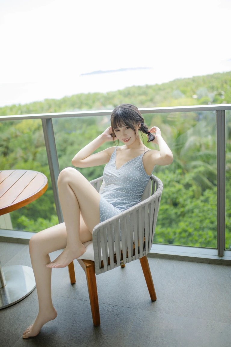 念雪《无尽夏》主题写真：27张全套美图