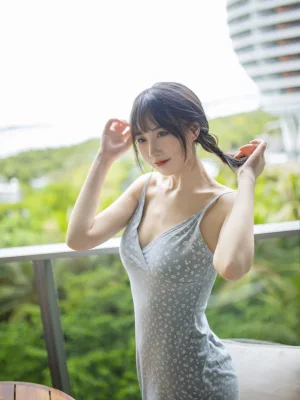 念雪《无尽夏》主题写真：27张全套美图