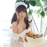 依酱《小厨娘》主题写真：40张全套美图