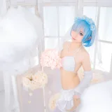 蠢沫沫《雷姆花嫁》主题写真：44张全套美图