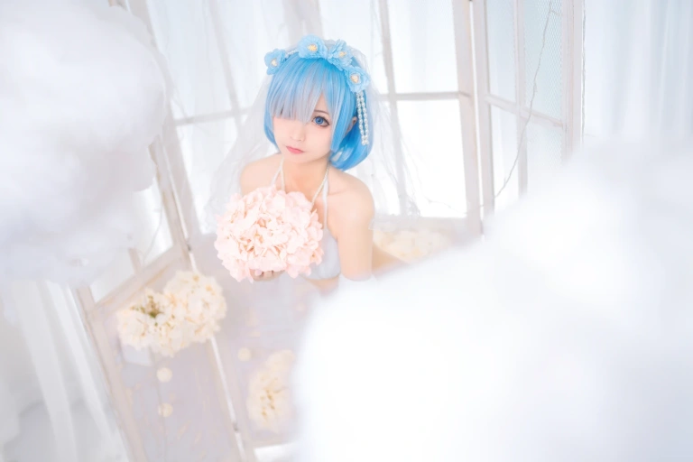蠢沫沫《雷姆花嫁》主题写真：44张全套美图