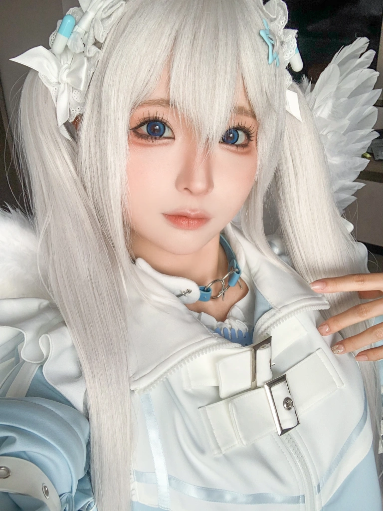 蠢沫沫《水色》主题写真：244张全套美图，含2个视频