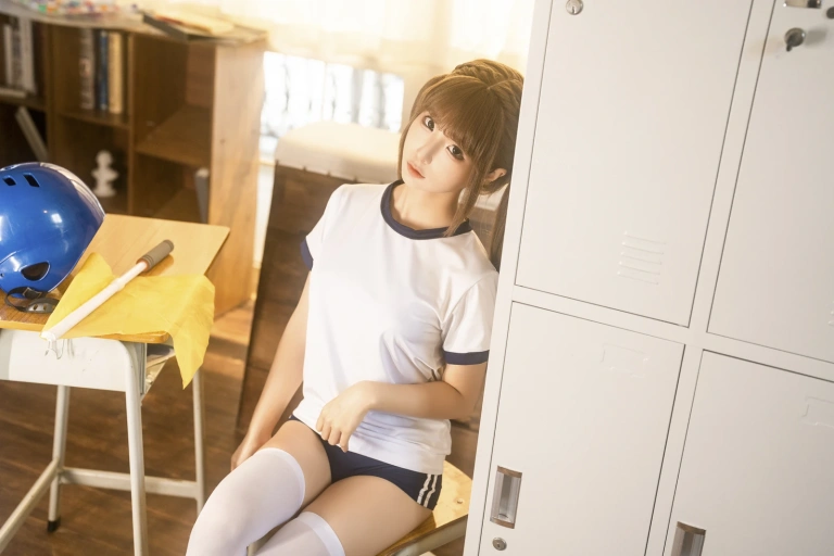 蠢沫沫《体操室》主题写真：104张全套美图