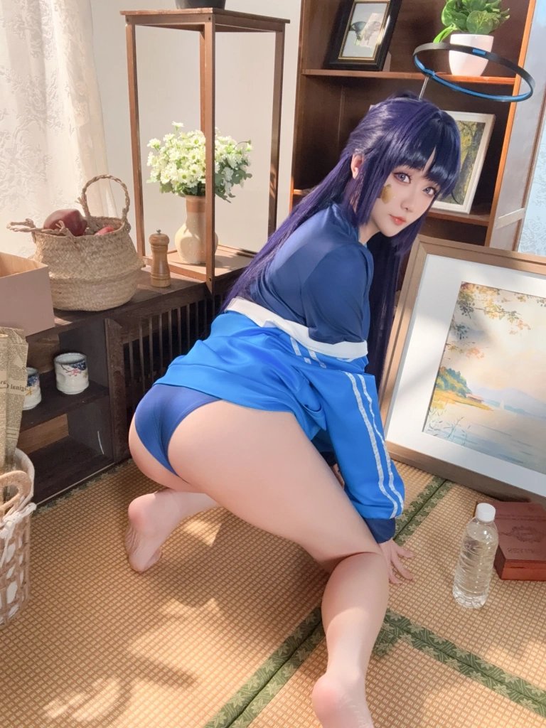 星之迟迟《2025年06月计划E 蔚蓝档案 – 早濑优香 [68P-432MB]》主题写真：65张全套美图