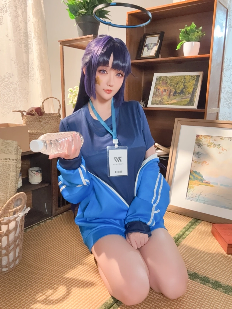 星之迟迟《2025年06月计划E 蔚蓝档案 – 早濑优香 [68P-432MB]》主题写真：65张全套美图