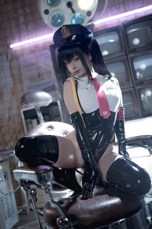 蠢沫沫《沙希女警》主题写真：147张全套美图
