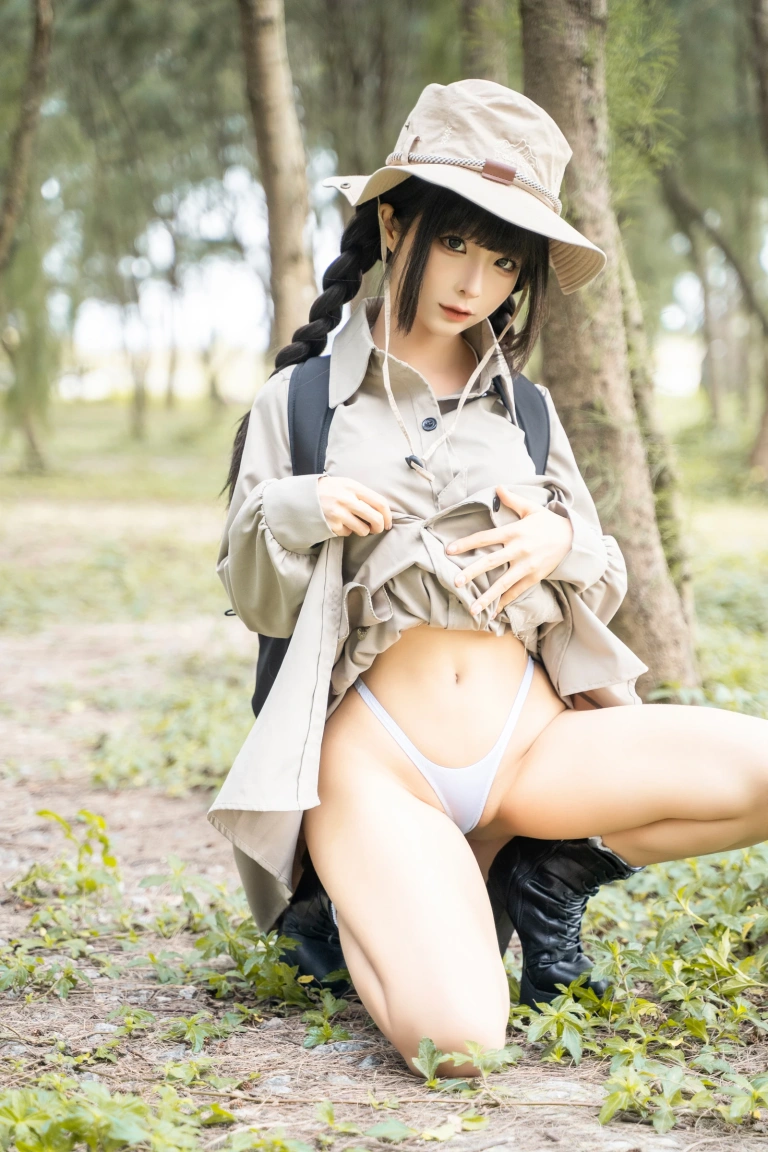 蠢沫沫《露营》主题写真：53张全套美图
