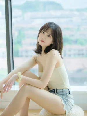 念雪《夏日柠檬》主题写真：32张全套美图