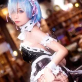 蠢沫沫《雷姆兔女郎》主题写真：41张全套美图