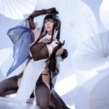 星之迟迟《镇海 改》主题写真：44张全套美图