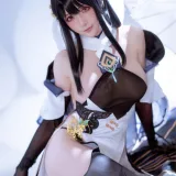 星之迟迟《镇海 改》主题写真：44张全套美图