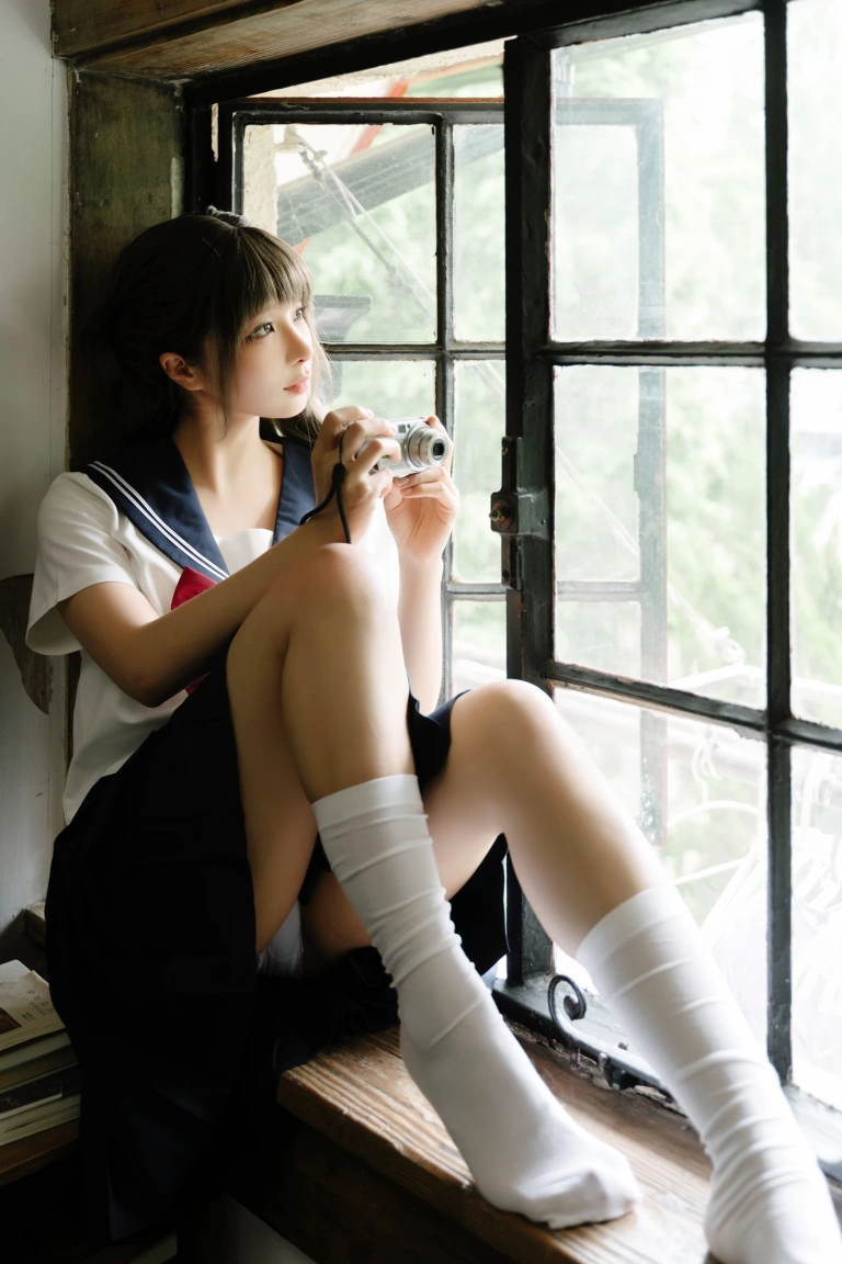 蠢沫沫《小歇》主题写真：99张全套美图