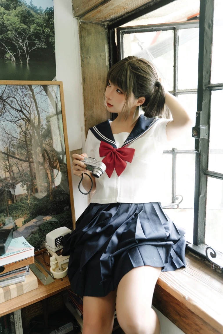 蠢沫沫《小歇》主题写真：99张全套美图