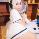 蠢沫沫《凌波宅t》主题写真：43张全套美图