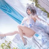星之迟迟《2025年12月计划C 碧蓝航线 柴郡》主题写真：44张全套美图