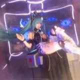 蠢沫沫《骸音》主题写真：21张全套美图