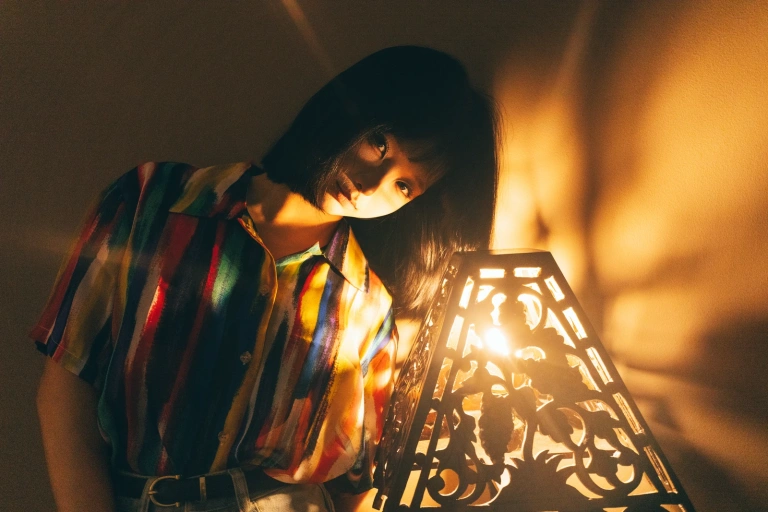 蠢沫沫《凝视》主题写真：57张全套美图