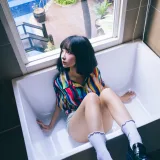 蠢沫沫《凝视》主题写真：57张全套美图