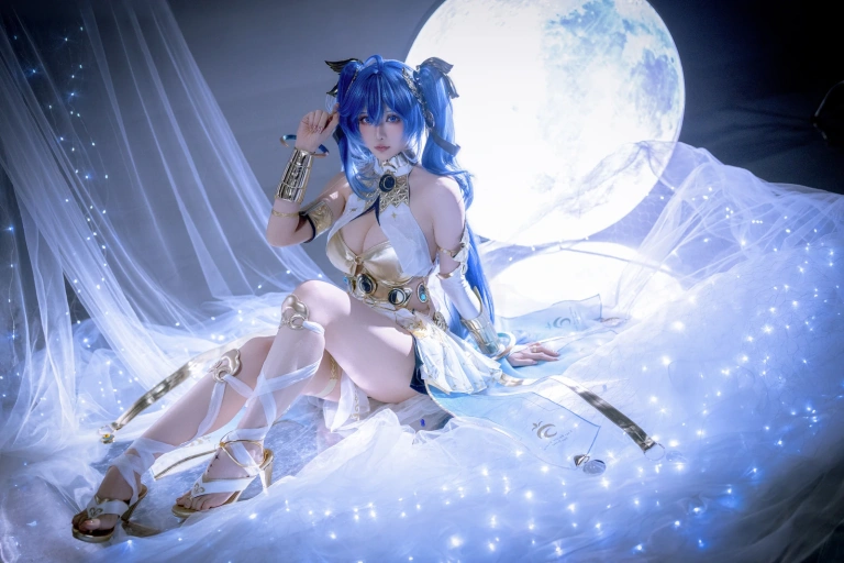 星之迟迟《鸣潮·尤诺》主题写真：115张全套美图