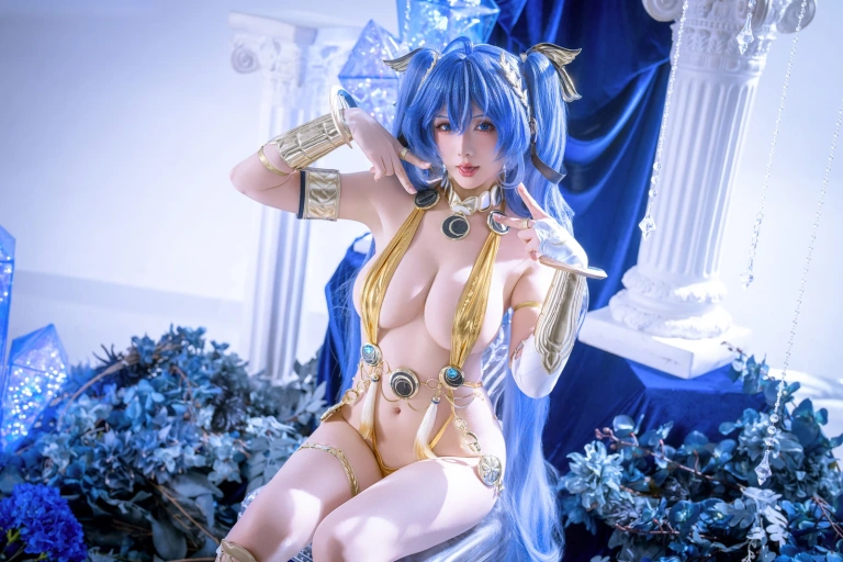 星之迟迟《鸣潮·尤诺》主题写真：115张全套美图