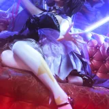 蠢沫沫《2024年会员 六花万圣》主题写真：24张全套美图