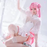 星之迟迟《2025年10月计划D 胜利女神：妮姬 桃乐丝》主题写真：44张全套美图