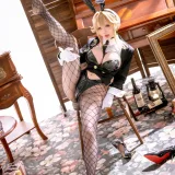 星之迟迟《2026年04月上 Nikke胜利女神 爱德·特务兔女郎》主题写真：49张全套美图