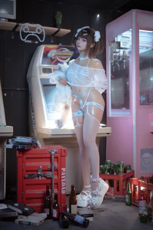蠢沫沫《娃娃姬》主题写真：142张全套美图