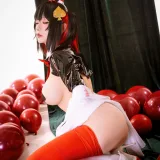星之迟迟《2026年04月计划 Nikke胜利女神 露姬·倒楣兔》主题写真：22张全套美图