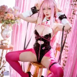星之迟迟《2026年04月计划 Nikke胜利女神 薇尔维特·兔女郎》主题写真：48张全套美图
