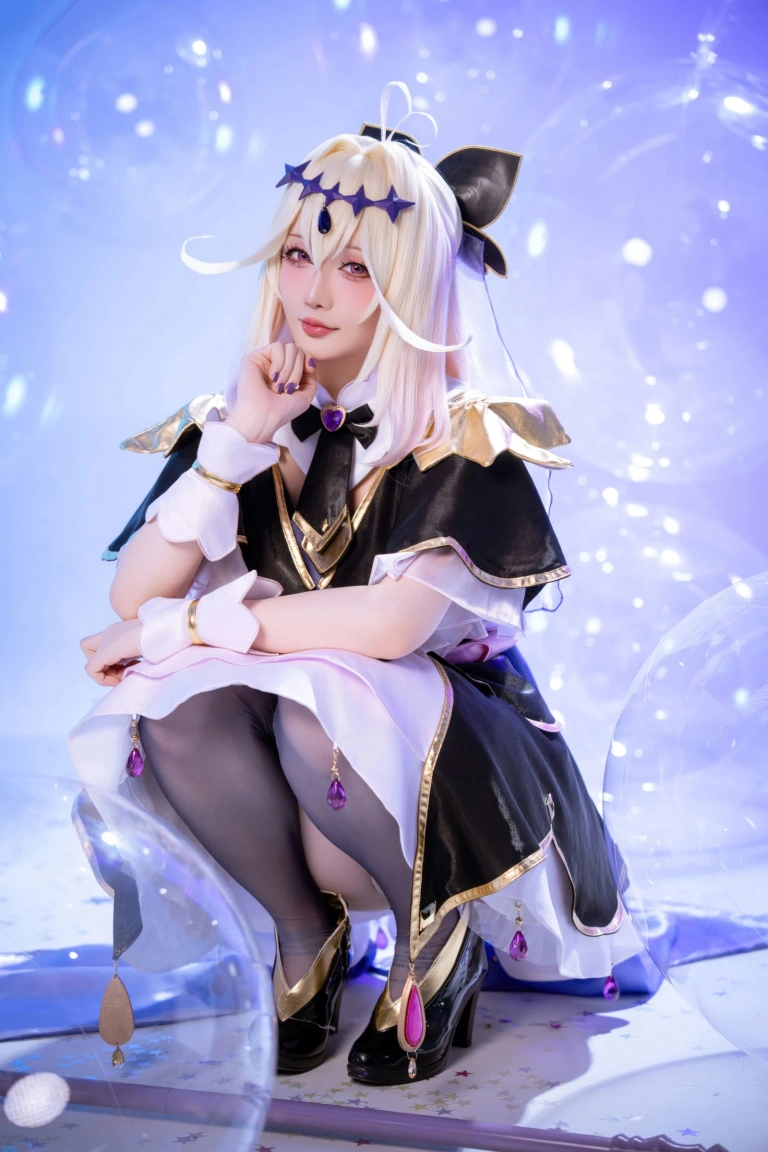 星之迟迟《2026年06月计划 名侦探光之美少女 森亚露露卡原皮+同人》主题写真：123张全套美图