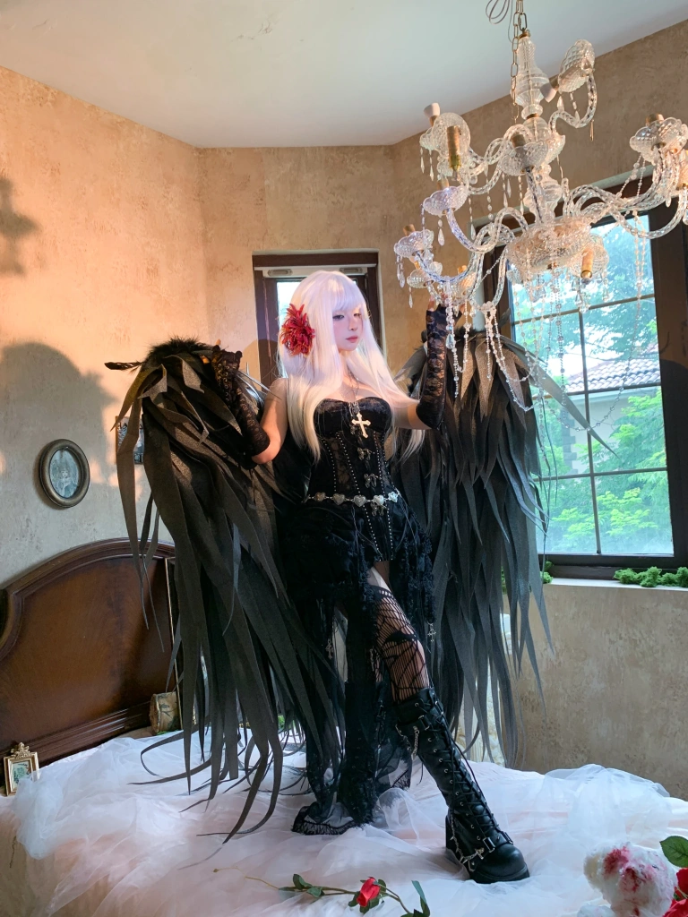 蠢沫沫《黑天鹅》主题写真：84张全套美图