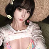蠢沫沫《2025年2月自拍》主题写真：120张全套美图