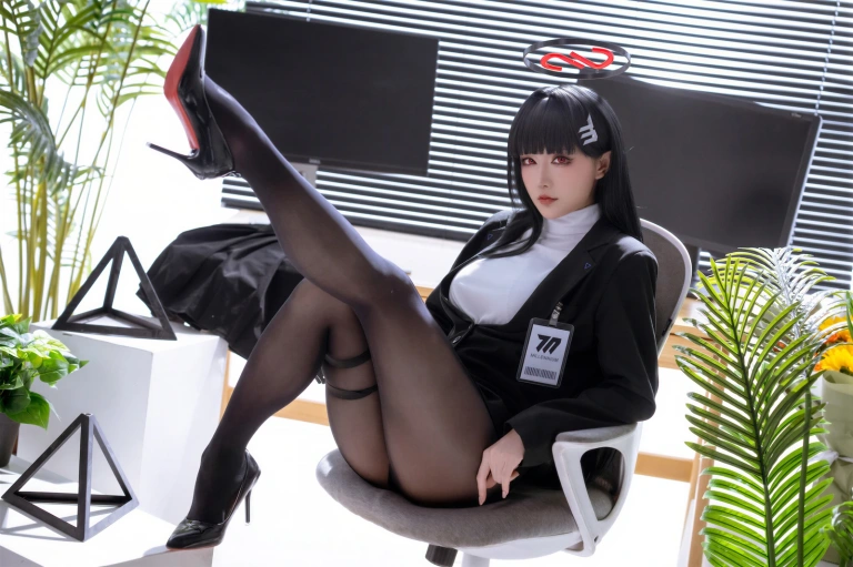 星之迟迟《2026年07月计划A 蔚蓝档案 调月莉音原皮同人》主题写真：98张全套美图