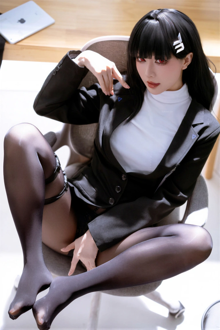 星之迟迟《2026年07月计划A 蔚蓝档案 调月莉音原皮同人》主题写真：98张全套美图