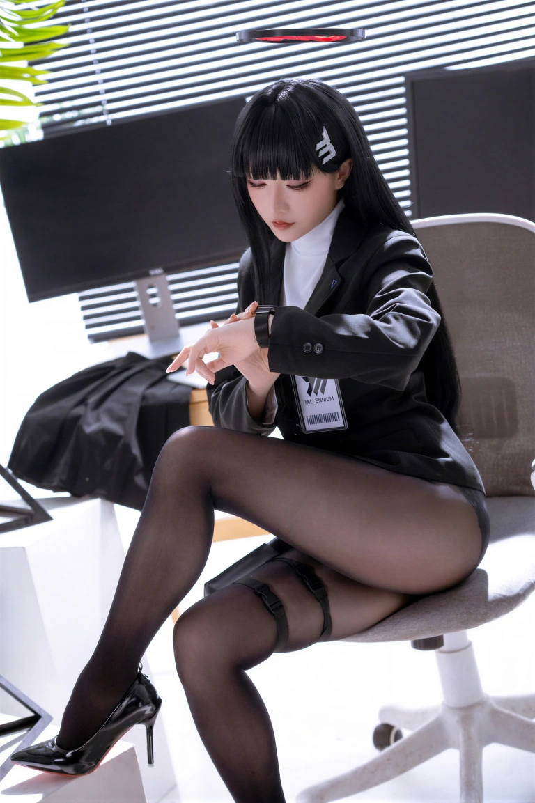 星之迟迟《2026年07月计划A 蔚蓝档案 调月莉音原皮同人》主题写真：98张全套美图