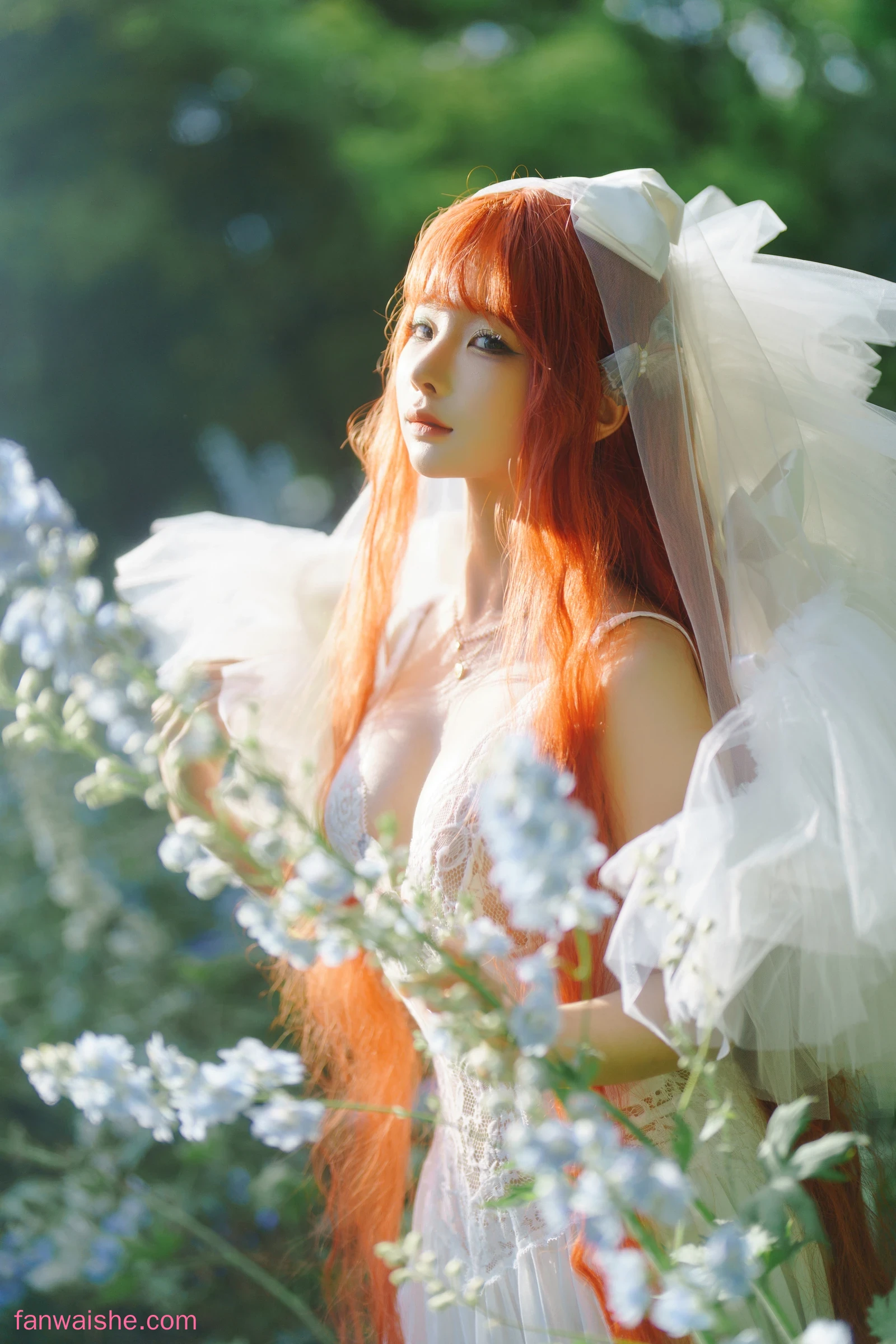 蠢沫沫 蠢沫沫 NO.349 - 《花丛婚纱》
