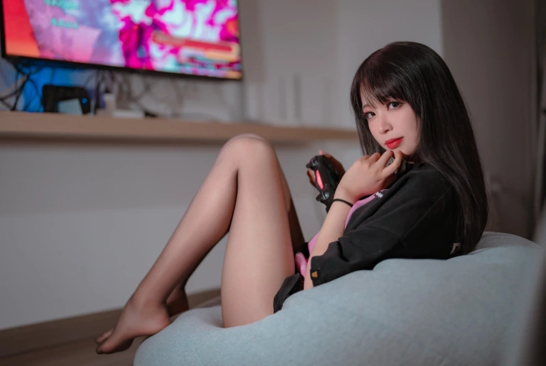轩萧学姐《NO.34 – 游戏时间》主题写真：31张全套美图
