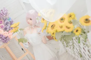 蠢沫沫《玛修》主题写真：40张全套美图
