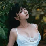 蠢沫沫《雨》主题写真：49张全套美图