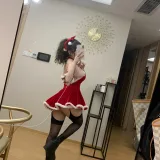 依酱《2020圣诞特辑》主题写真：31张全套美图，含6个视频