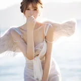 念雪《海边神明少女》主题写真：50张全套美图
