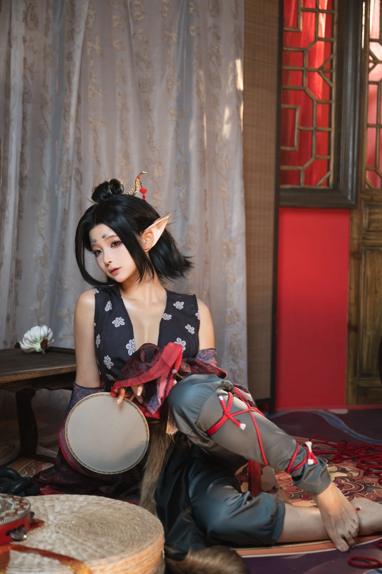 蠢沫沫《萍萍》主题写真：144张全套美图
