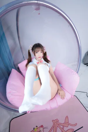 神楽坂真冬《第二季 序号17：《欲望の音》》主题写真：150张全套美图