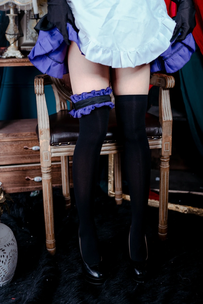 蠢沫沫《玛修女仆》主题写真：22张全套美图