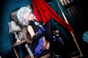蠢沫沫《玛修女仆》主题写真：22张全套美图