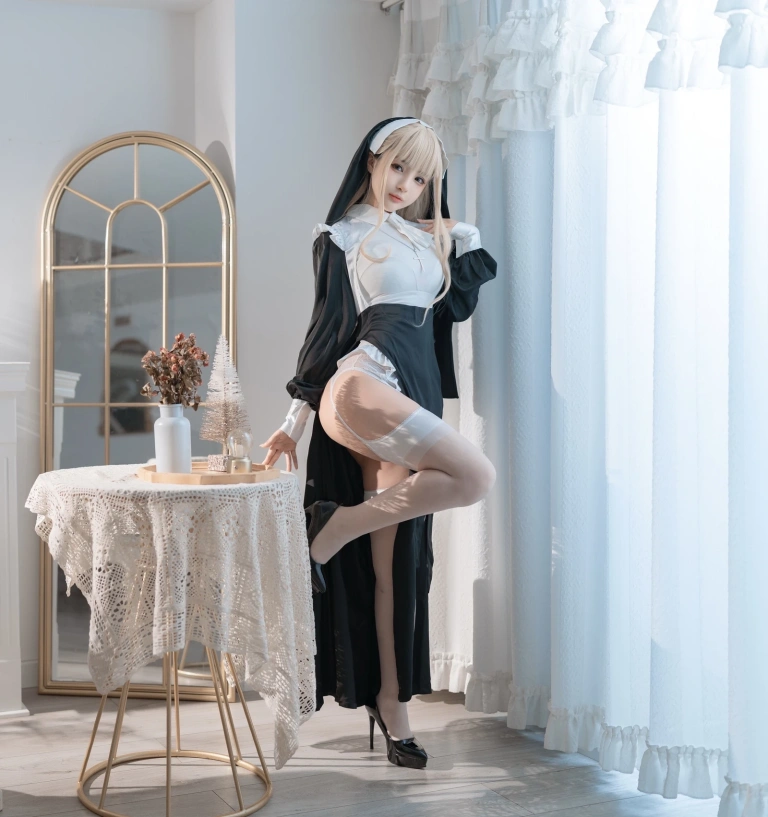 桜井宁宁《修女》主题写真：41张全套美图