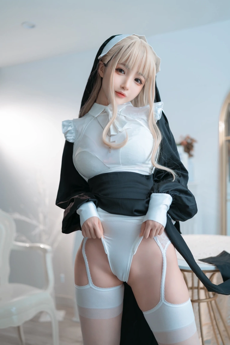 桜井宁宁《修女》主题写真：41张全套美图
